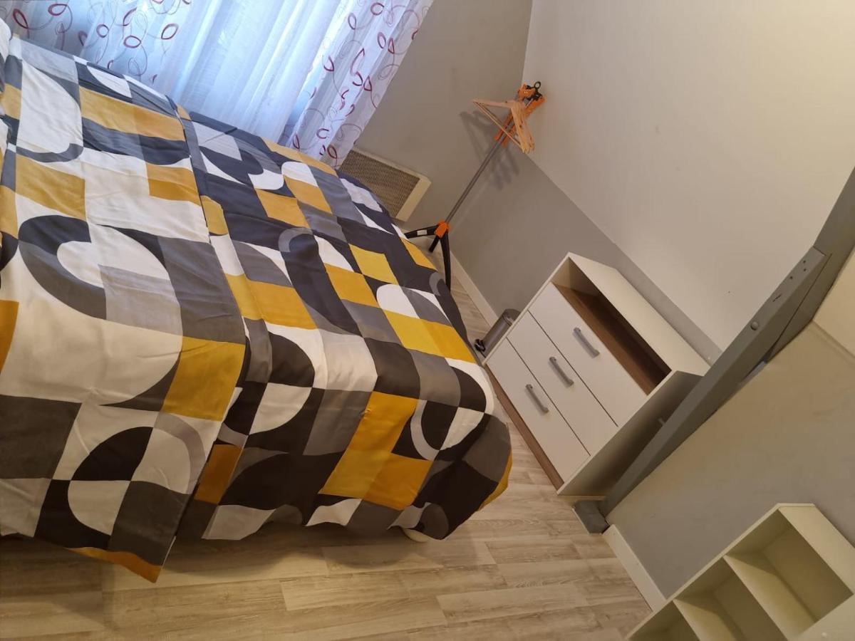 Belle Chambre Avec Balcon Arques  Esterno foto