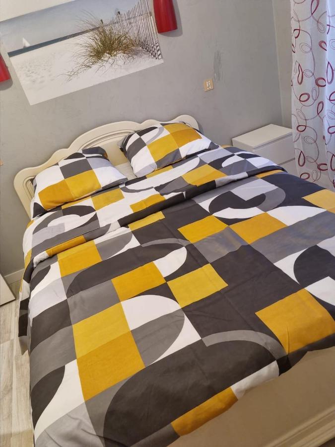 Belle Chambre Avec Balcon Arques  Esterno foto